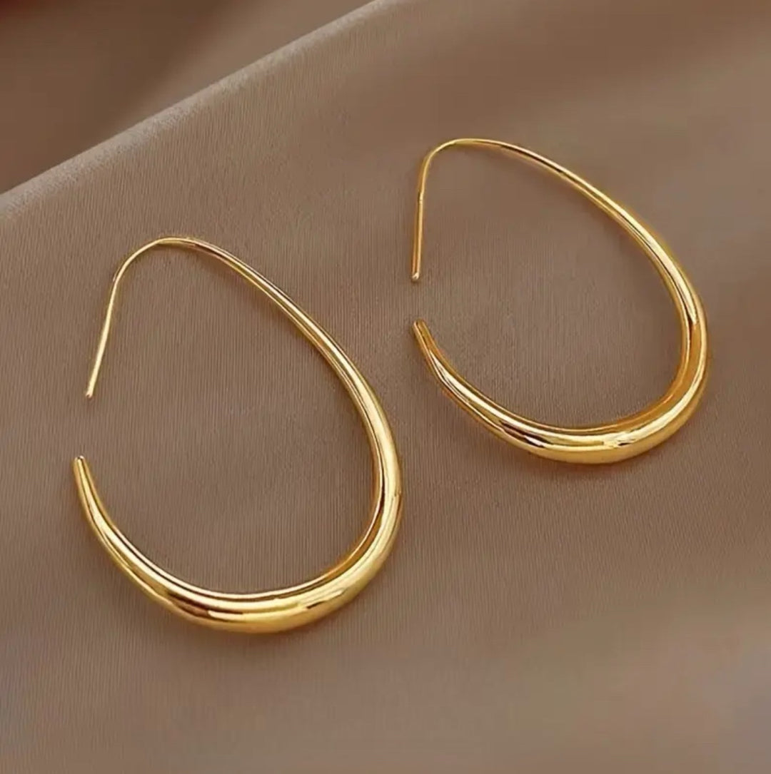 Backless Teardrop Hoops : 2 Colors