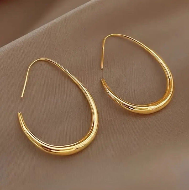 Backless Teardrop Hoops : 2 Colors