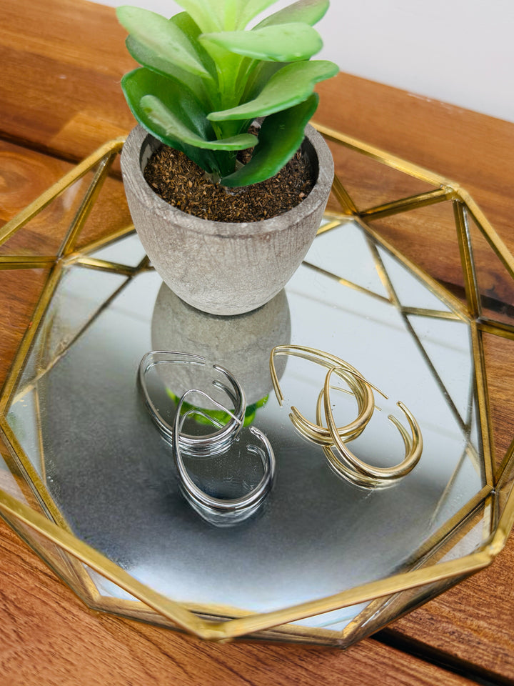 Backless Teardrop Hoops : 2 Colors