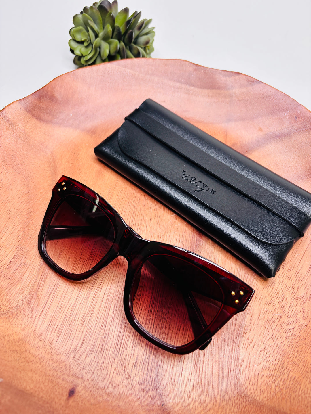 Dark Burgundy Brown Ombré Lens Sunglasses