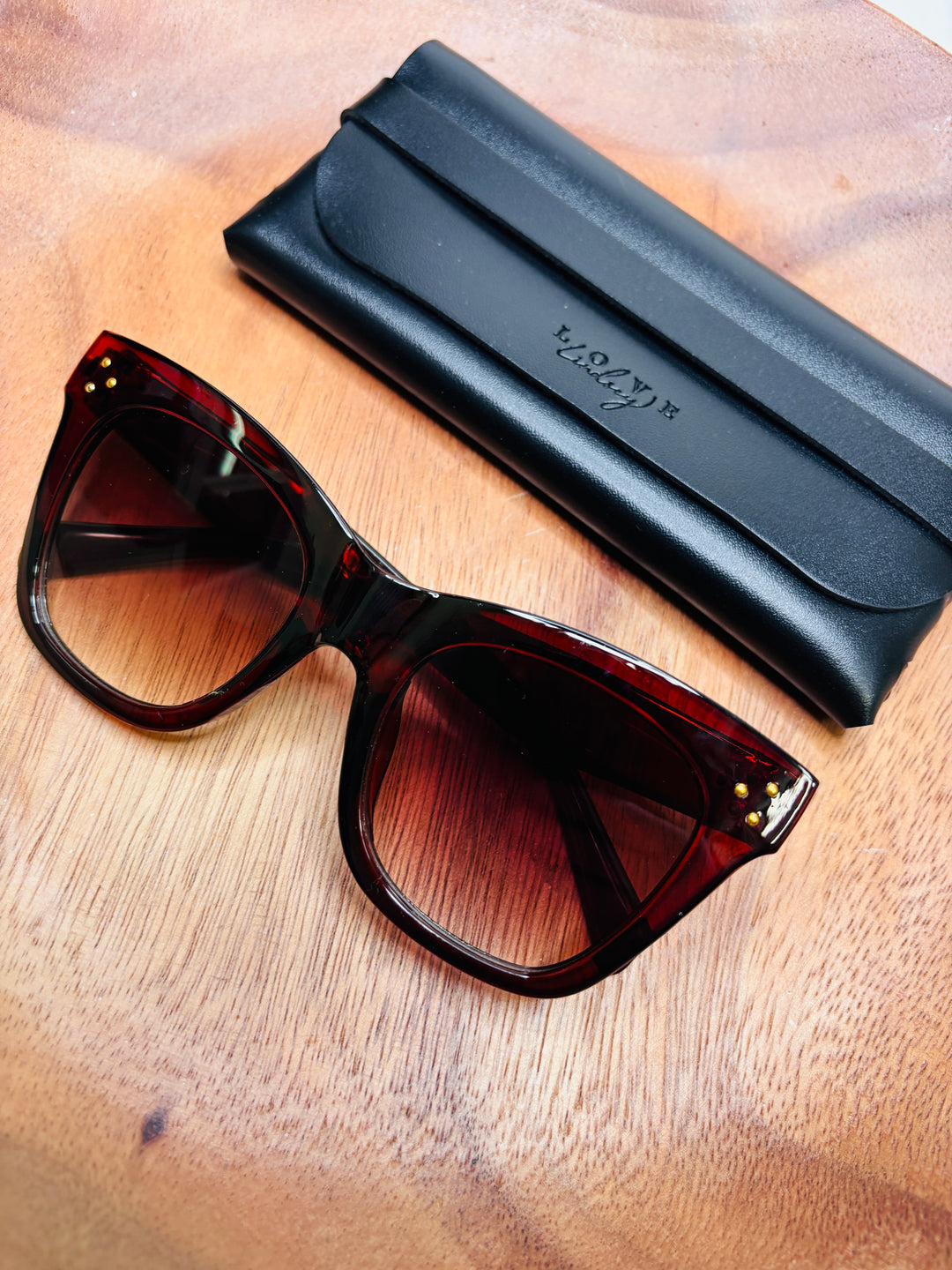 Dark Burgundy Brown Ombré Lens Sunglasses