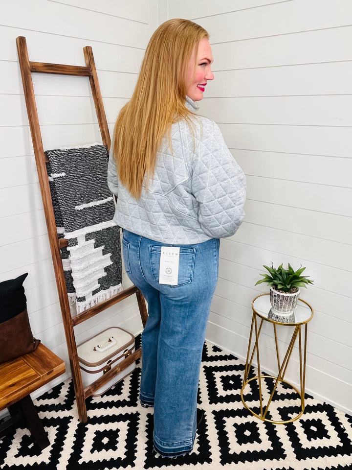 Quilted Half Zip Sweatshirt : 2 Colors