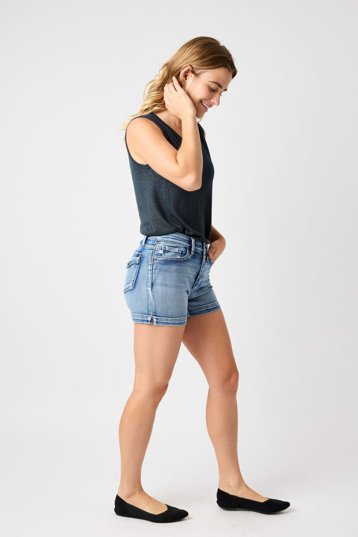 Judy Blue Mid Rise Flap Pocket Shorts