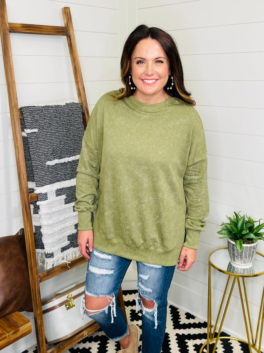 Love Lindsey: The Essential Boyfriend Tunic Sweatshirt,  4 Colors