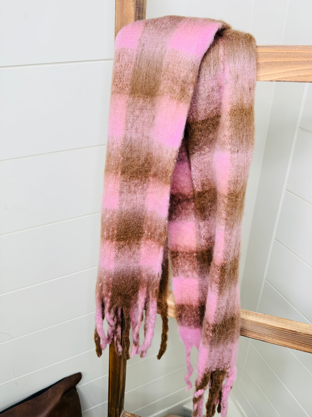 Cozy Fringe Plaid Scarf: 2 Colors