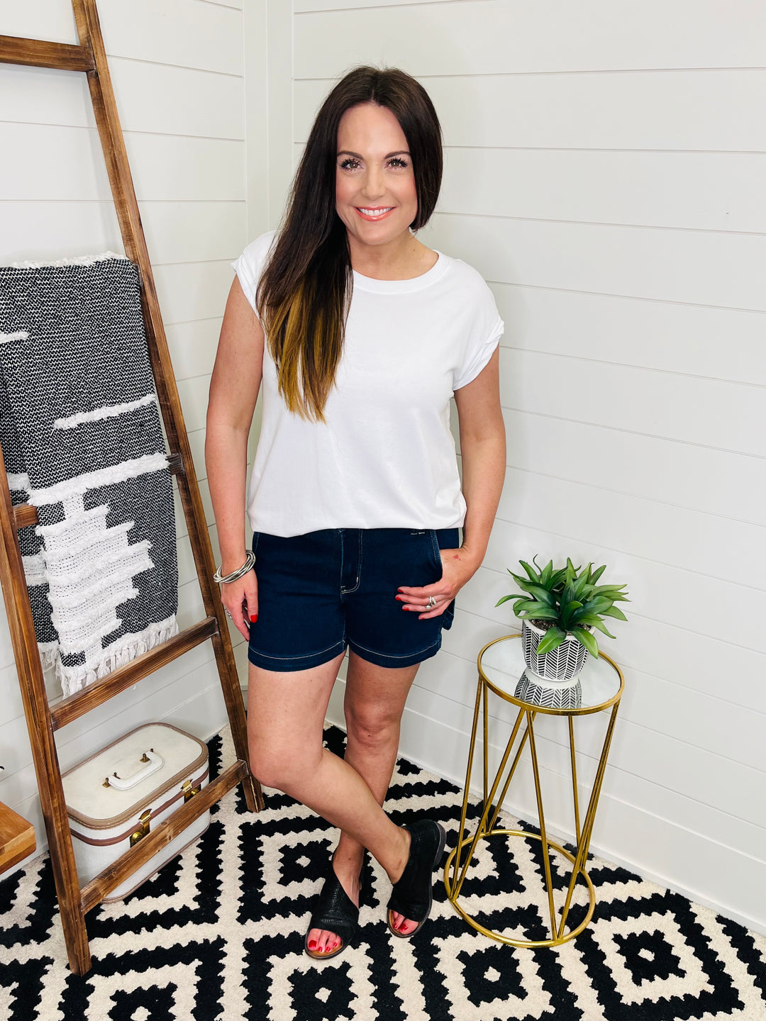Judy Blue Dark Wash Carpenter Short