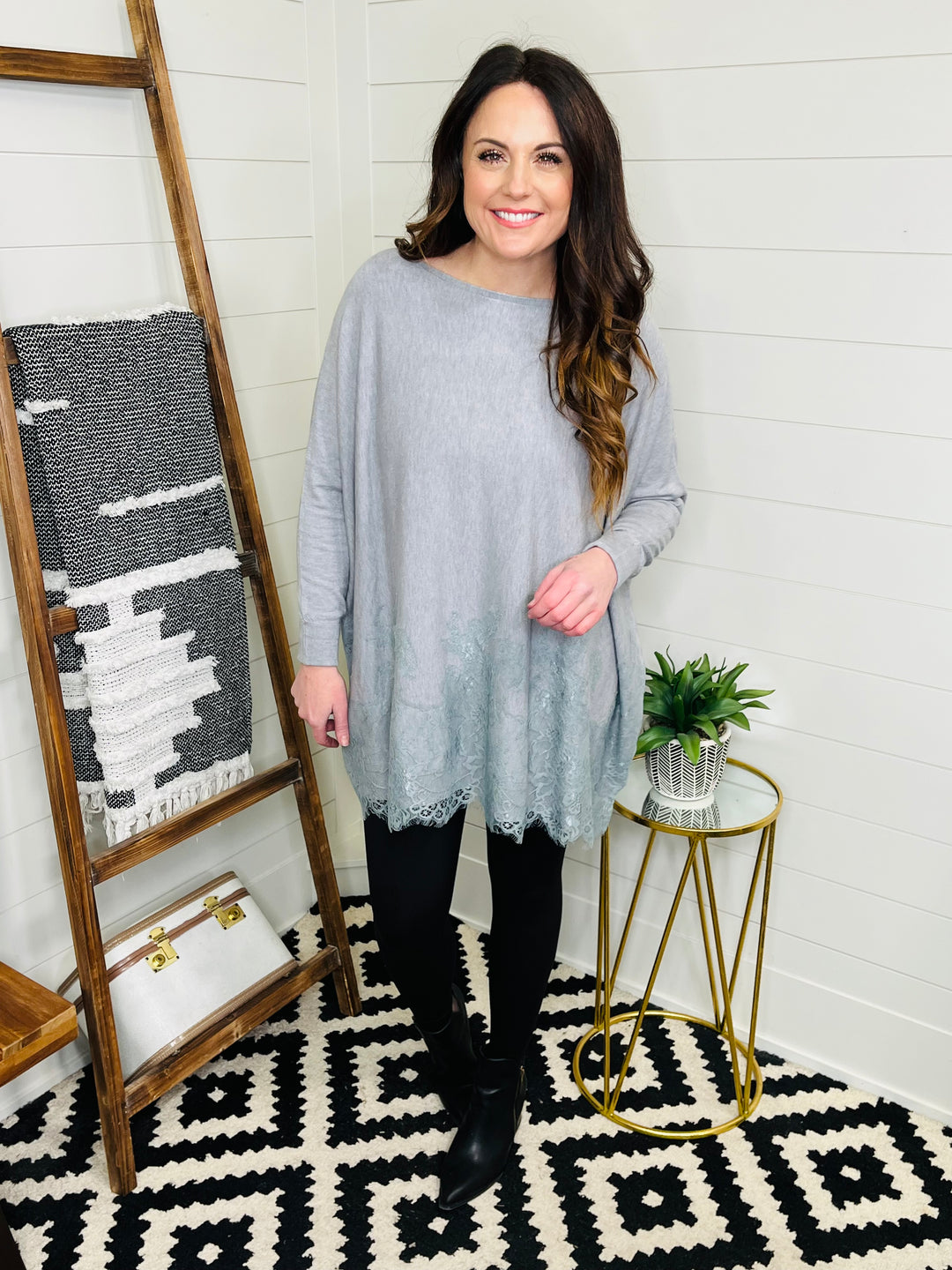 Lace Trim Sweater Tunic : 2 Colors