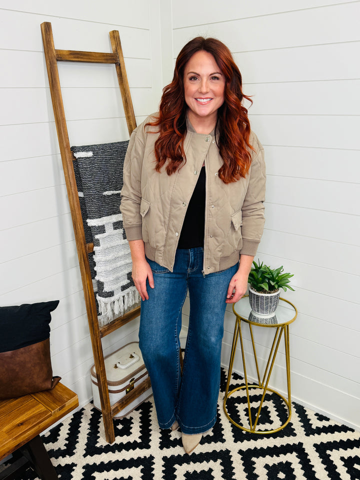 Quilted 3/4 Sleeve Bomber Jacket