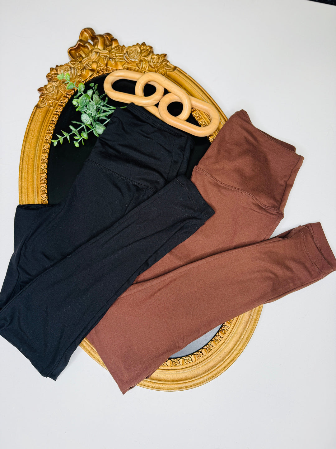 DOORBUSTER DEAL Butter Soft Premium Leggings: 2 Colors