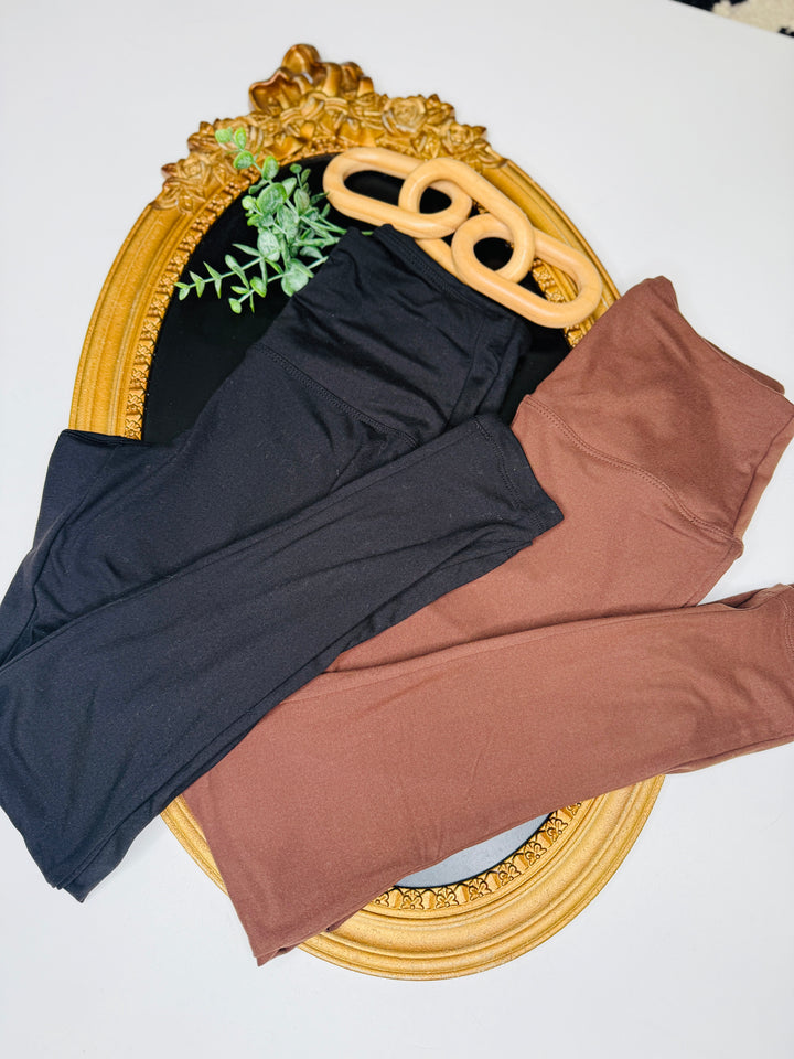 DOORBUSTER DEAL Butter Soft Premium Leggings: 2 Colors