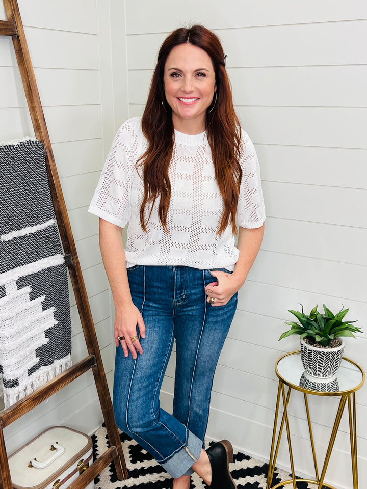 Ribbed Round Neck Knit Top: 2 Colors