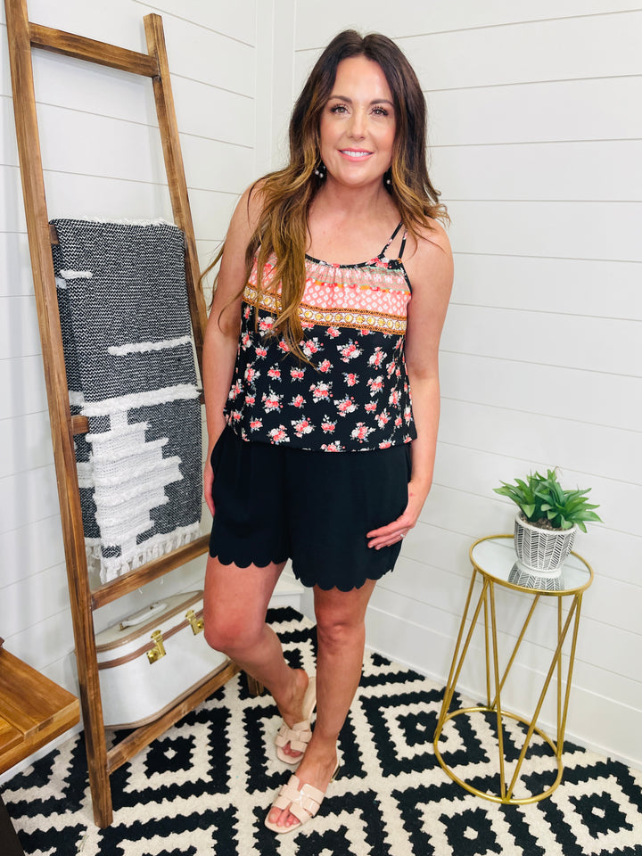 Black Scallop Hem Short