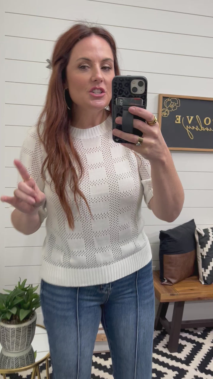 Ribbed Round Neck Knit Top