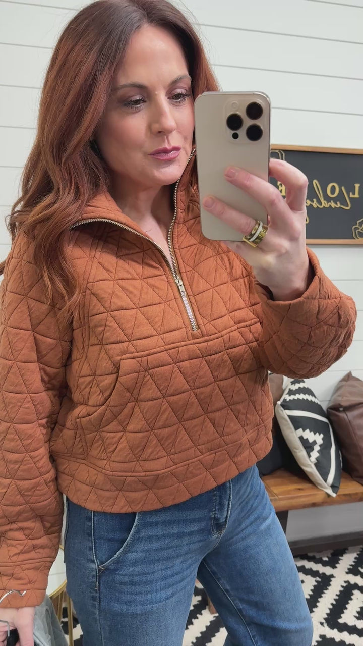 Quilted Half Zip Sweatshirt : 2 Colors