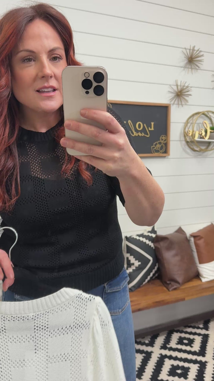 Ribbed Round Neck Knit Top: 2 Colors