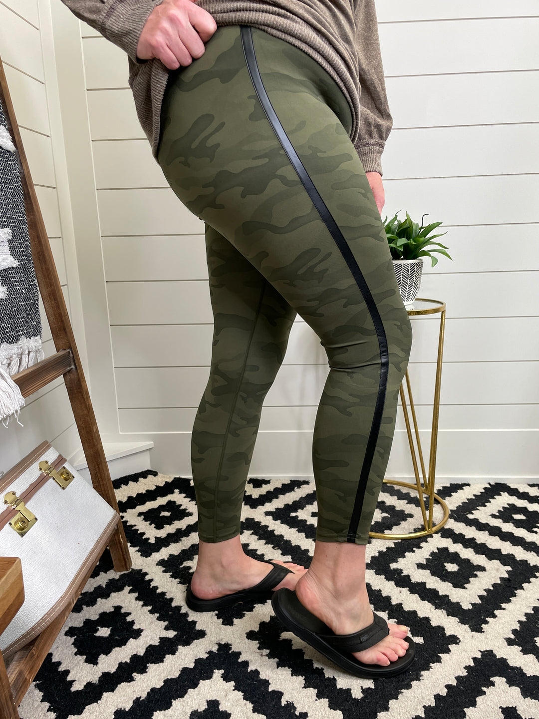 Camo Faux Leather Side Stripe Activewear Leggings