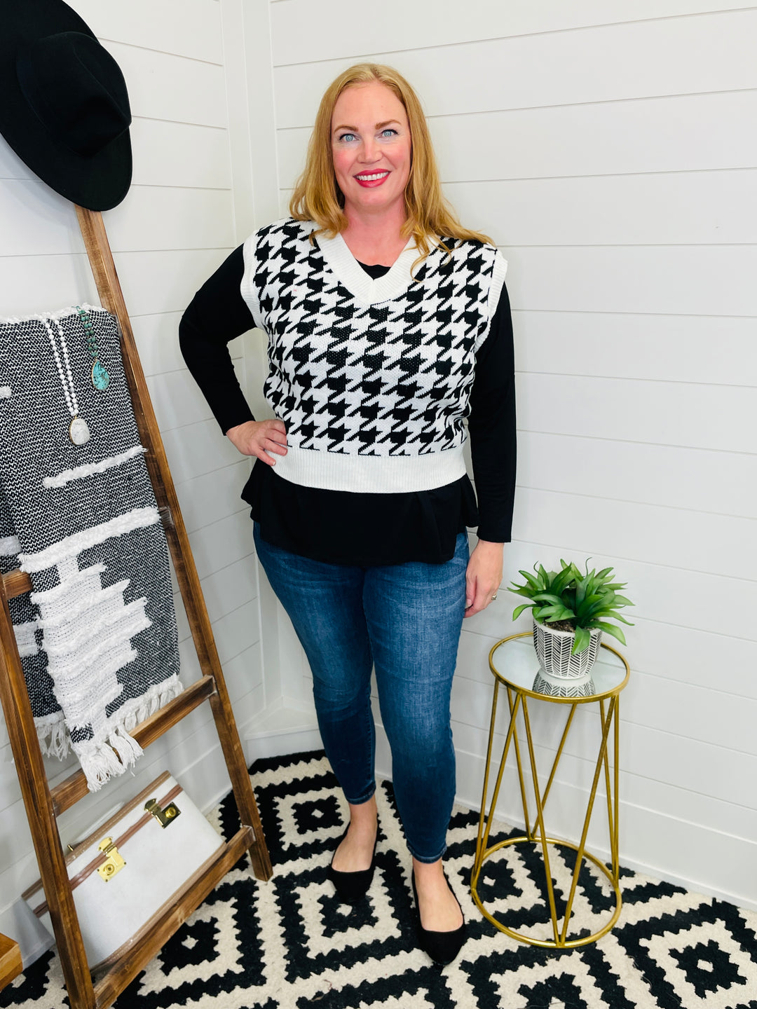 Knit Houndstooth Sweater Vest