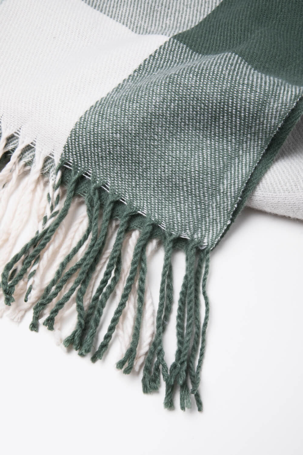 New Plaid Fringe Hem Scarf : 2 Colors